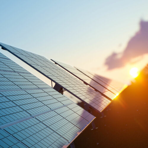 Sun,Above,The,Solar,Farm,3d,Rendering Sun,Above,The,Solar,Farm,3d,Rendering